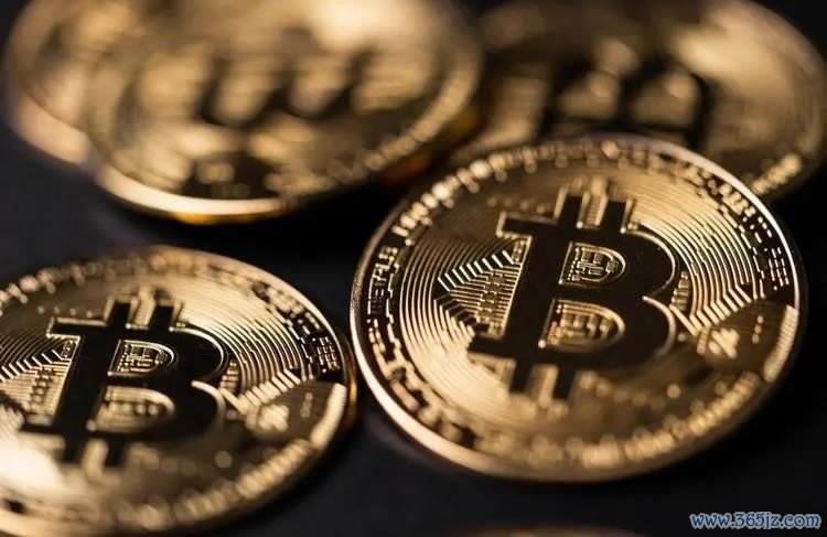 交易加密货币比特币选择性高吗_选择加密货币交易所：首先，您需要选择一家加密货币交易所，以便于买卖比特币等加密货币。有数百种选择，但作为初学者，请专注于提供易用性、低费用和高安全性的交易所。确保您选择的交易所包含比特币钱包，如果没有_加密货币比比特币更好